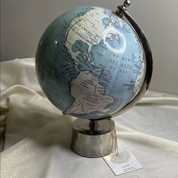 Namaste Handcrafted Elegant Blue World Globe with Silver Stand Rotating - Picture 2 of 9